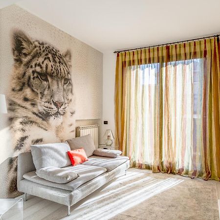 Appartamento Bright Loft - Free Private Parking Milano Esterno foto
